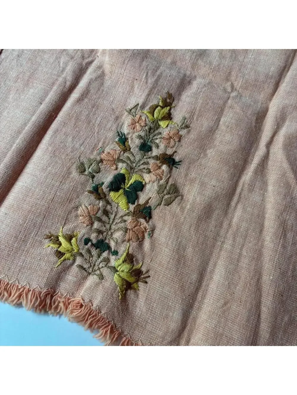 Vintage Hand Embroidered Linen Tip Towels Set of 2 Floral Fringe Guest Towels